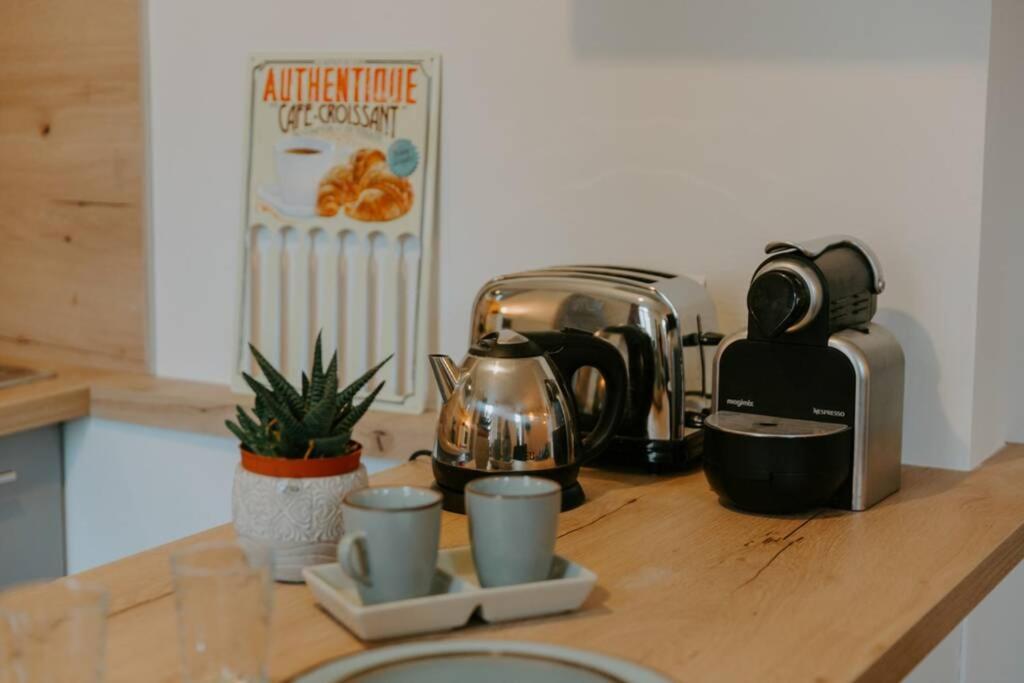 Les Berges Du Roubion Studio Cosy Et Moderne Montélimar Eksteriør billede